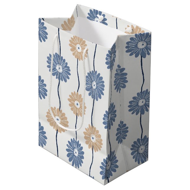 Minimalist Daisy Floral Pattern (5) Medium Gift Bag (Front Angled)