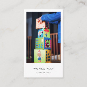 Minimalist Daycare Babysitter Kindergarten Qr  Business Card