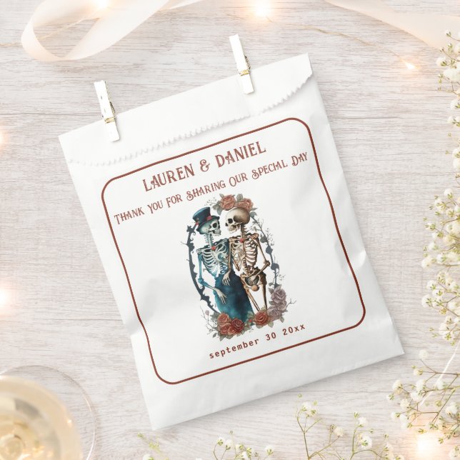 Minimalist Gothic Skeleton Wedding Favour Bags (Clipped)