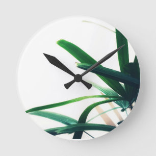 Minimalist Green Elegance Round Clock