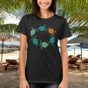 Minimalist green orange sea turtles swimming ocean T-Shirt