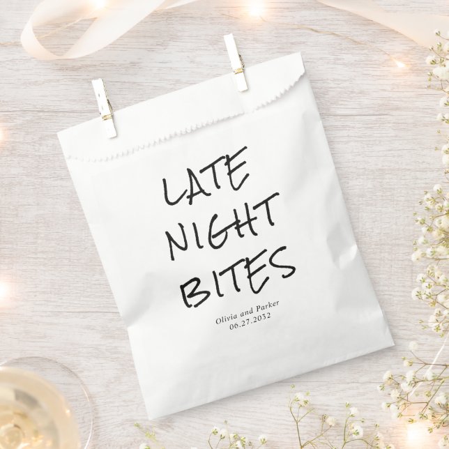 Minimalist Late Night Bites Wedding Favour Bag (Clipped)