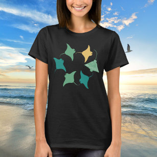 Minimalist Manta Ray Stingray Green Ocean  T-Shirt