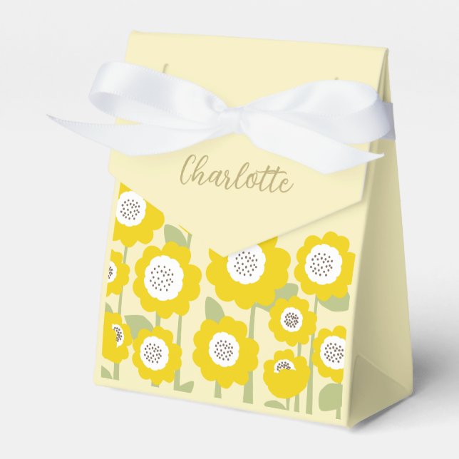 Minimalist Modern Sunflower Minimal Custom Name    Favor Box (Front Side)