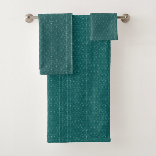 Minimalist Silver Teal Art Deco Bath Towel Set (Insitu)
