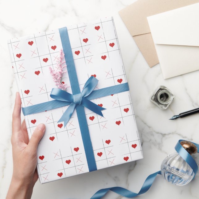 Minimalist Simple tic-tac-toe Valentine's Day Wrapping Paper (Gifting)