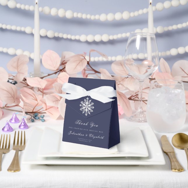 Minimalist Snowflake Wedding | Navy Blue Favor Box (Wedding)