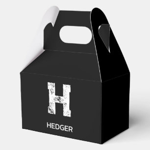 MINIMALIST WHITE ONE LETTER MONOGRAM NAME BLACK FAVOR BOX