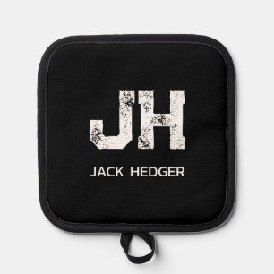 MINIMALIST WHITE TWO LETTER MONOGRAM NAME BLACK POT HOLDER