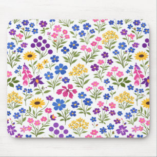 Minimalist Wildflower Seamless Pattern on White Mouse Pad