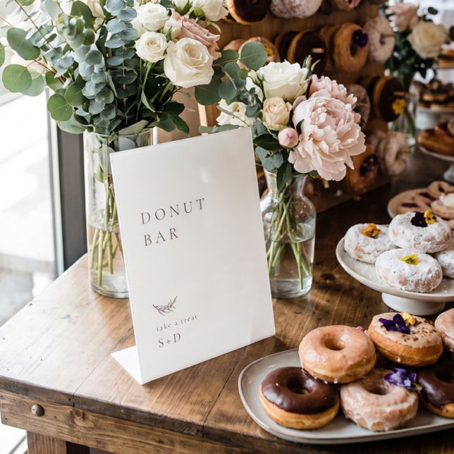 Minimalistic Doughnut Bar Wedding Sign (Creator Uploaded)