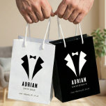 Minimalistic Wedding Best Man Name White Medium Gift Bag<br><div class="desc">Introducing our Custom Minimalist Wedding Best Man Name Gift Bag with a sleek tuxedo design. This gift bag template can be customized with the best man's name,  adding a personal touch to your special day. Can also make great wedding favors for groomsmen,  father of the bride,  etc</div>