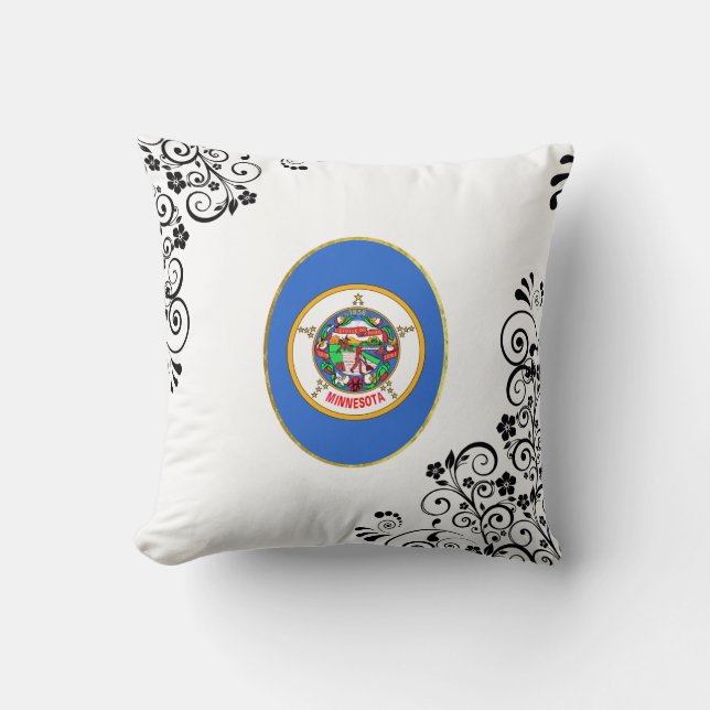 Minnesota flag throw pillow (Front)