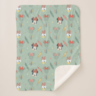 Minnie & Daisy Monogram   Dream Catcher Pattern Sherpa Blanket