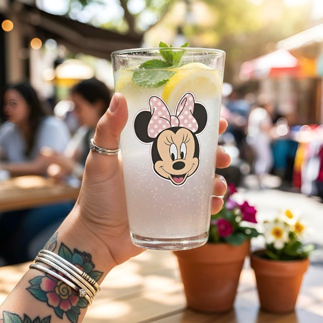 Minnie Glass (Creator Uploaded)
