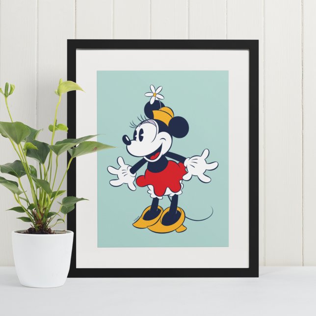 Minnie Mouse | Fun Flower Hat Pose Poster (Creator Uploaded)
