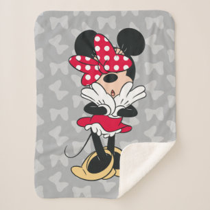 Minnie Mouse   Having a Bad Bow Day Sherpa Blanket