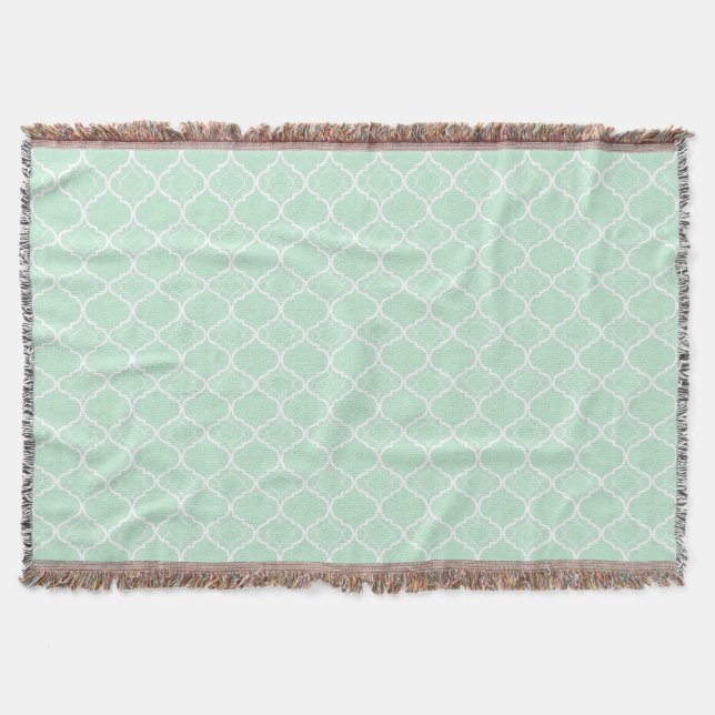 Mint Green Quatrefoil Geometric Pattern Throw Blanket (Front)