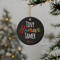 Minuscule école maternelle de Tamer humain Typogra