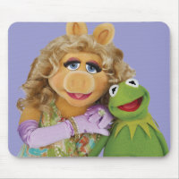Miss Piggy and Kermit