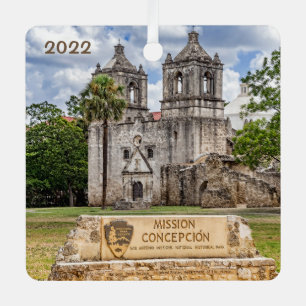 Mission Concepción, ornement en métal Carré