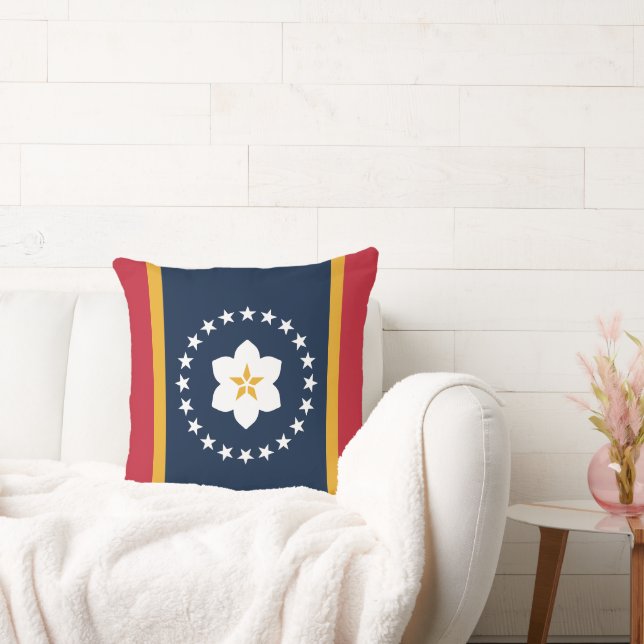 Mississippi: The Magnolia US State Flag Throw Pillow (Couch)