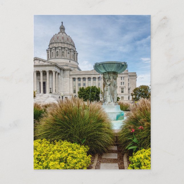 Missouri Capitol And Fountain Postcard (Front)