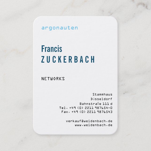 Mit Monogram Hochformat Business Card (Front)