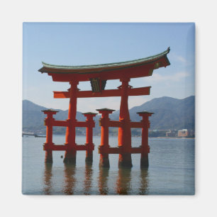 miyajima torii magnet