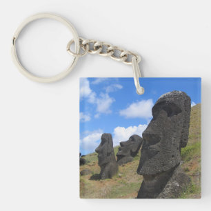 Moai chez Rano Raraku, île de Pâques