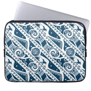 Moana   Maui - Shape Shifter Pattern Laptop Sleeve