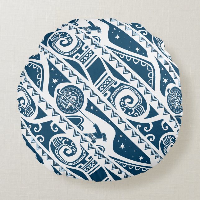 Moana | Maui - Shape Shifter Pattern Round Pillow (Front)