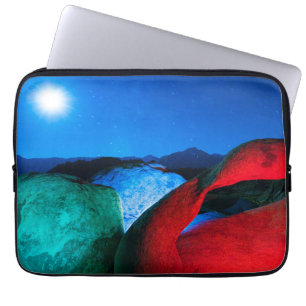 Mobius Arch & Rocks   Alabama Hills, California Laptop Sleeve
