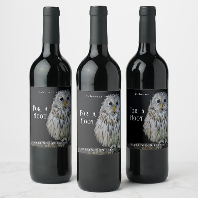 Mockup Owl Custom Wine Labels (Bottles)