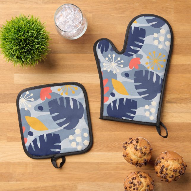 Mod Monstera Leaf Abstract Hawaiian Tropical -Blue Oven Mitt & Pot Holder Set (Top Down)