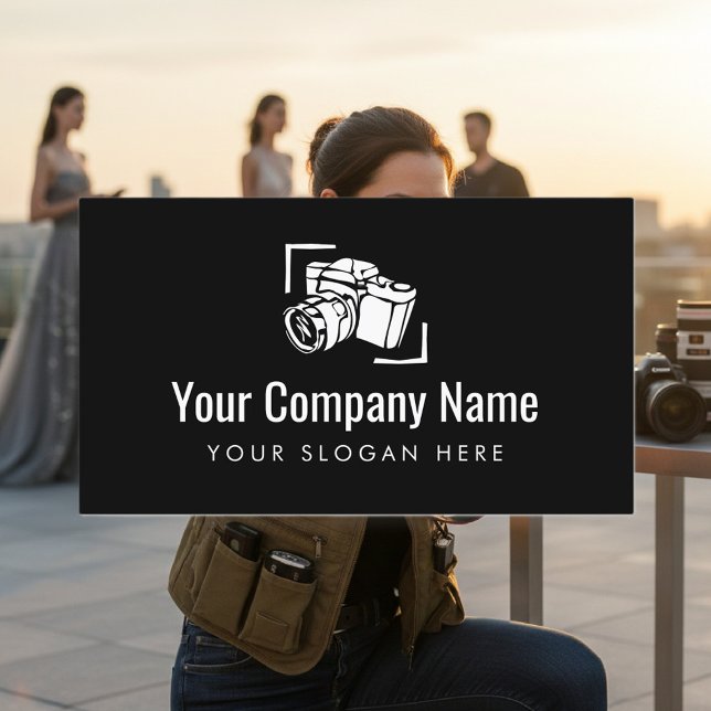 Modèle de carte de visite du logo de l'entreprise  (photographer business card template with camera logo)