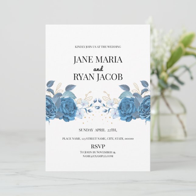 Modèle de carte Invitation à fleurs bleues (Debout devant)