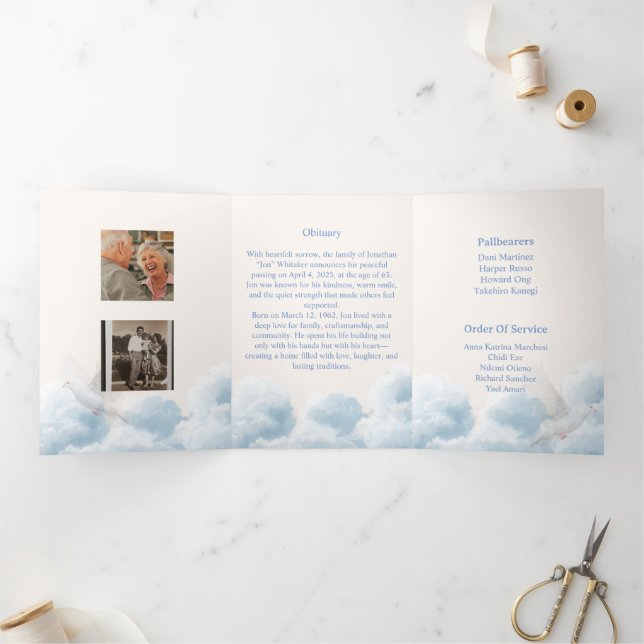 Modèle de dépliant funéraire trifold Memorial (Intérieur)