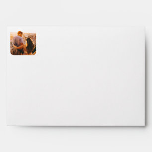 Modèle photo arrondi des enveloppes de carte