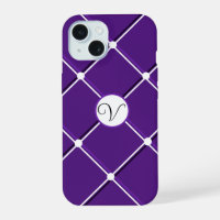 Modèle rayé violet et blanc avec initiale V élégan