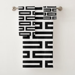 Modern Abstract Geometric Shapes in Black & White Bath Towel Set