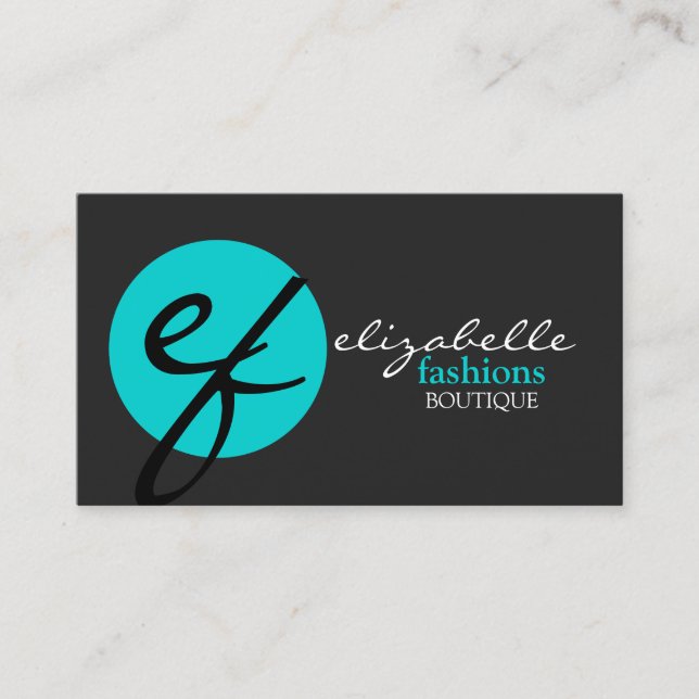 Modern and Elegant Fashion Business Card (Front)