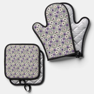 Modern Anemone and Eucalyptus Design Oven Mitt & Pot Holder Set