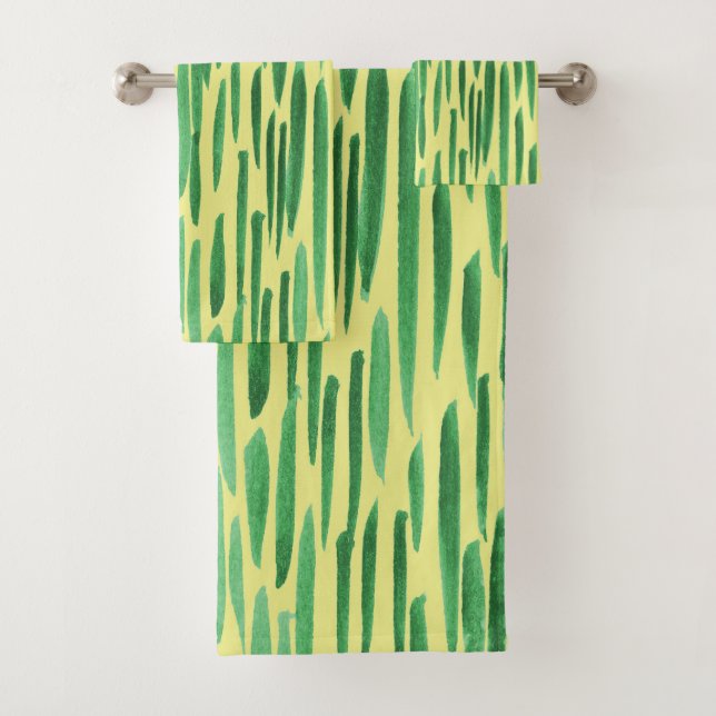 Modern Bamboo Pattern Tiki Vibe Green  Bath Towel Set (Insitu)