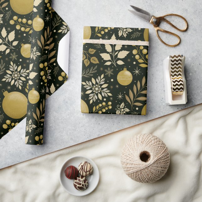 Modern Black and Gold Christmas Wrapping Paper (Crafts)