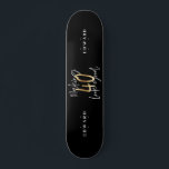 Modern black and gold typography 40th birthday skateboard<br><div class="desc">Modern black and gold typography 40th birthday  gift. Part of a elegant stylish collection.</div>