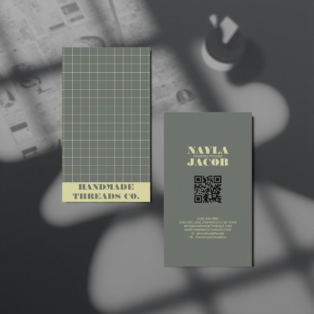 Modern Black Chequered Pattern QR Code  Business Card (Creator Uploaded)