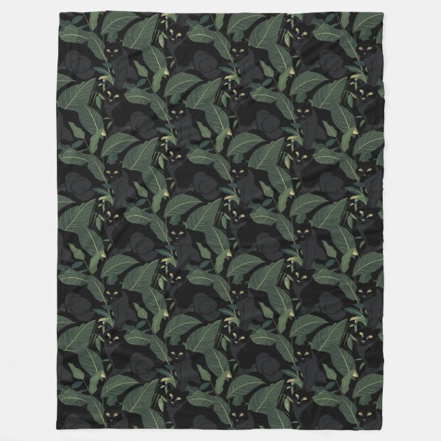 Modern black panther pattern fleece blanket (Front)