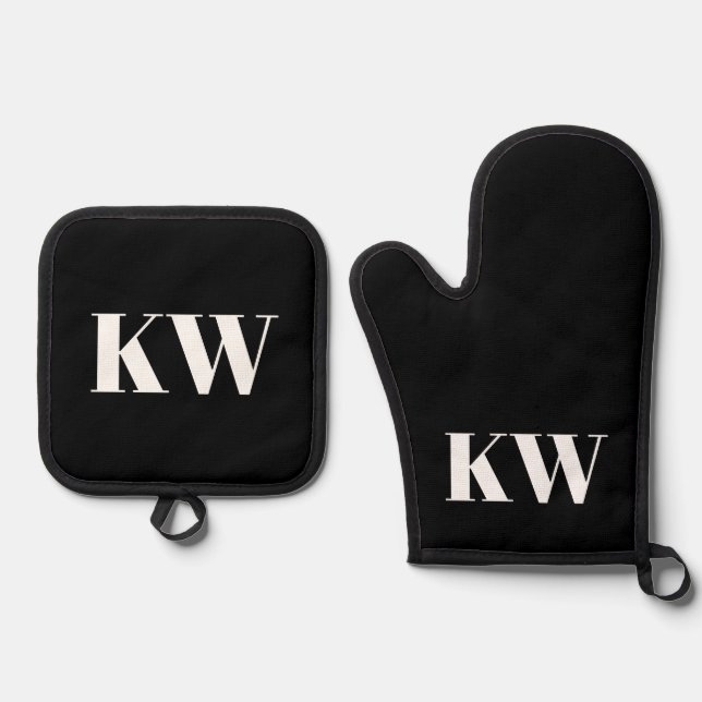 Modern Black White Monogram Initials Personalized Oven Mitt & Pot Holder Set (Front)
