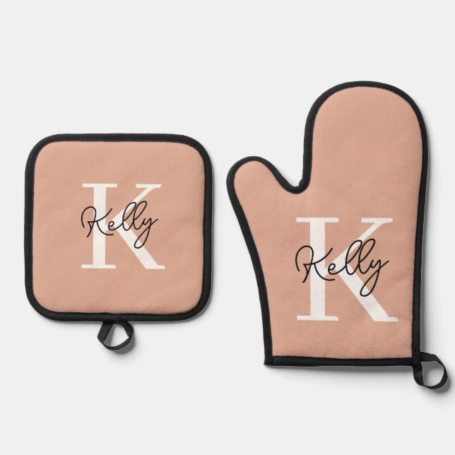 Modern Blush Pink Monogram Script Oven Mitt & Pot Holder Set (Front)